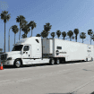 Service De Remplacement De Pneus De Camion à Montréal | Mtl Roadside Truck Trailers Repair Gros Plan Sur Le Remplacement De Pneus De Camion De Poids Lourd
